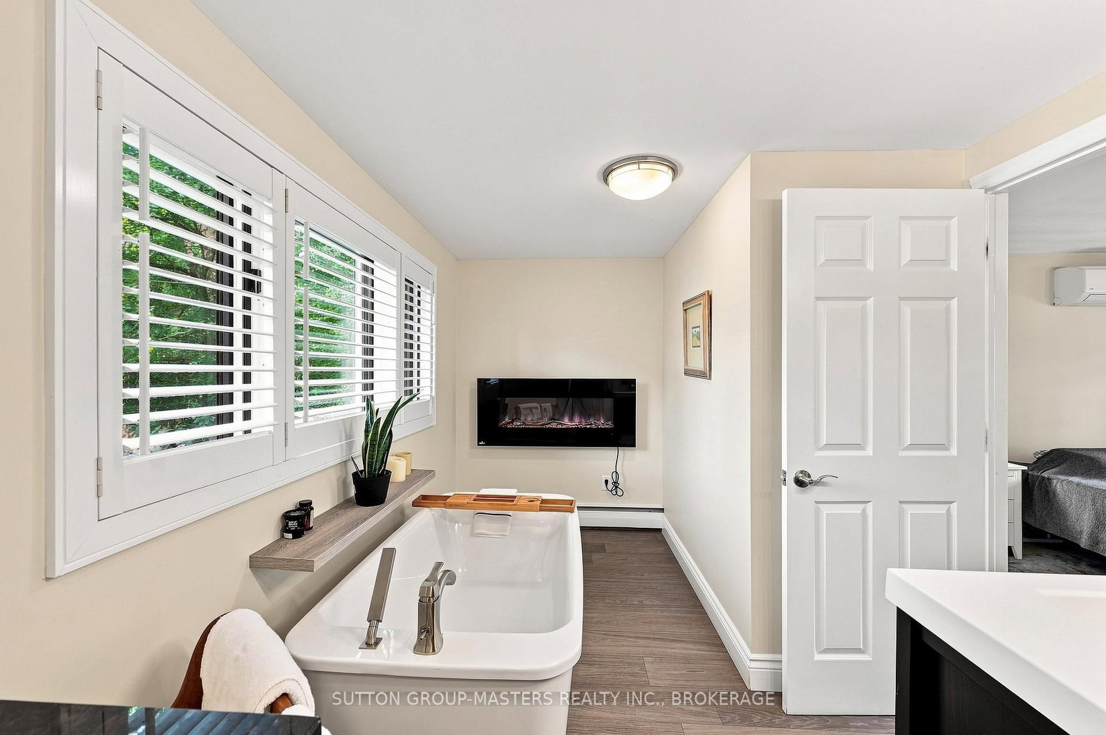 732 Centre Street • Kingston, ON photo 34