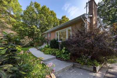 732 Centre Street • Kingston, ON photo 4