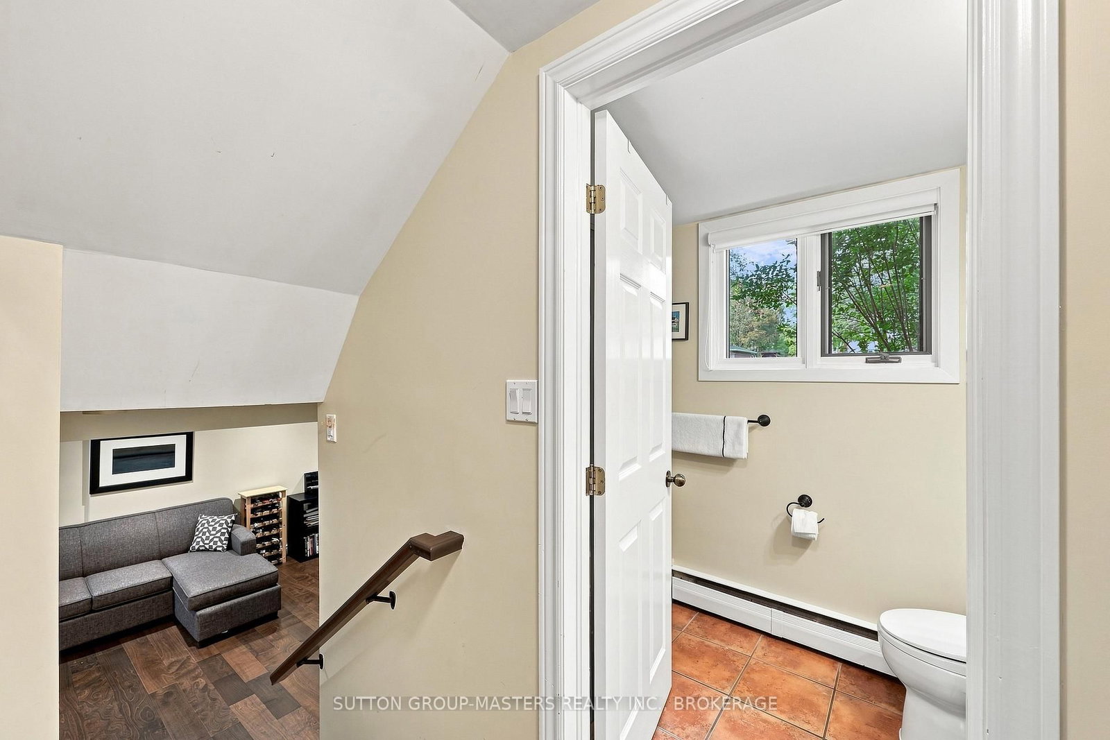 732 Centre Street • Kingston, ON photo 44
