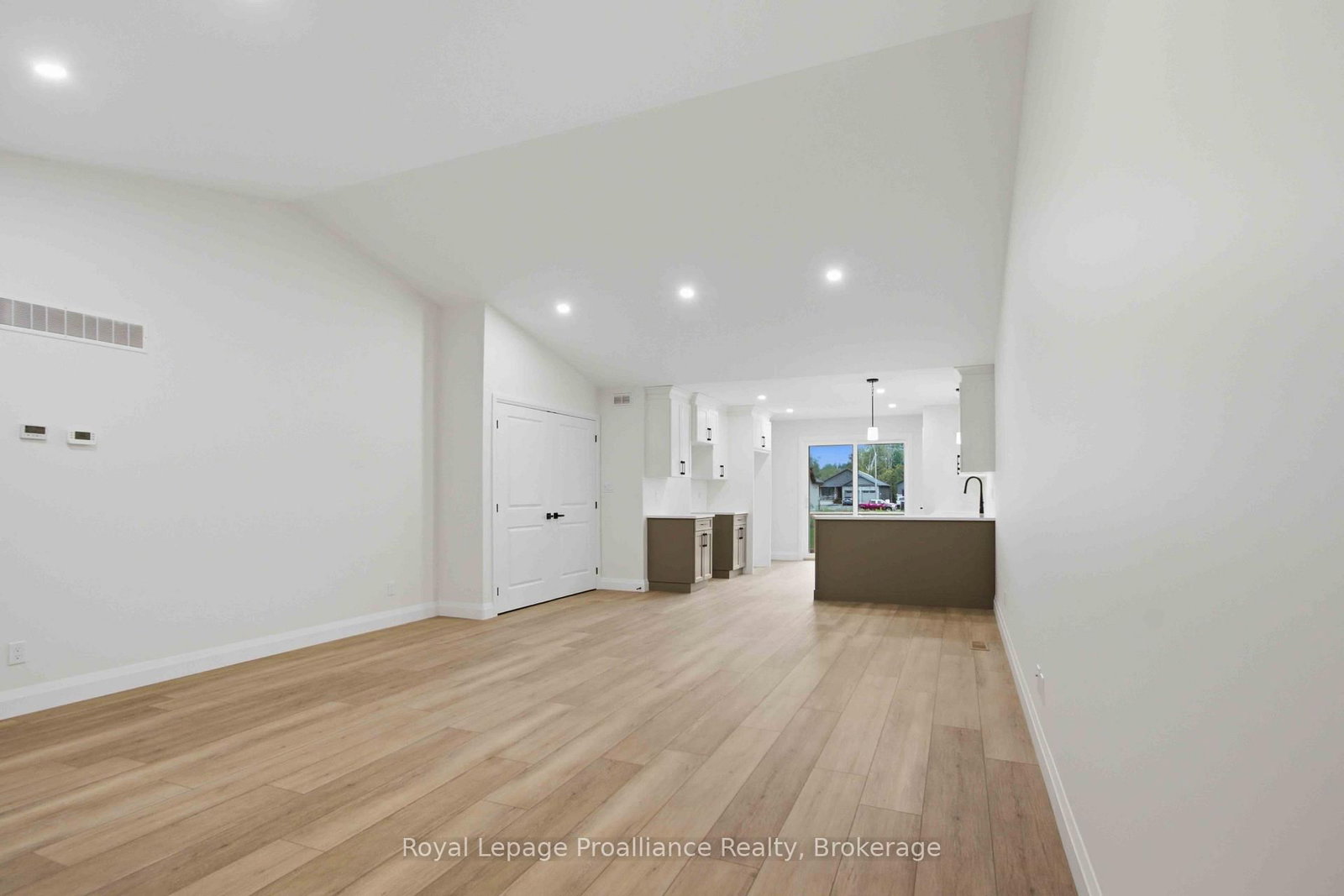 14 Clayton John Avenue • Brighton, ON photo 5