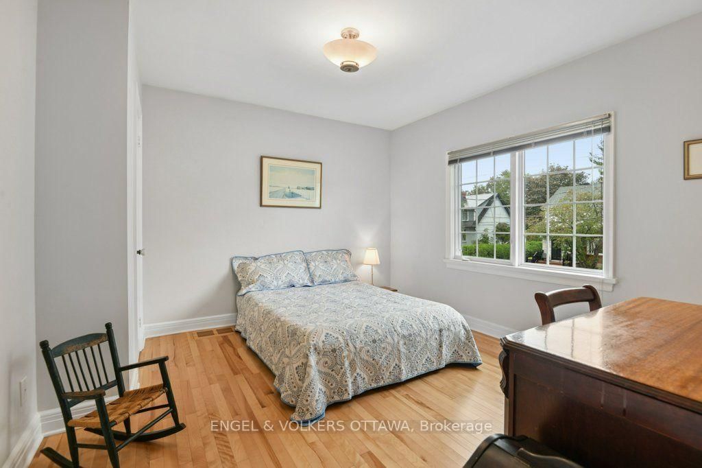 514 Highcroft Avenue • Ottawa, ON photo 16