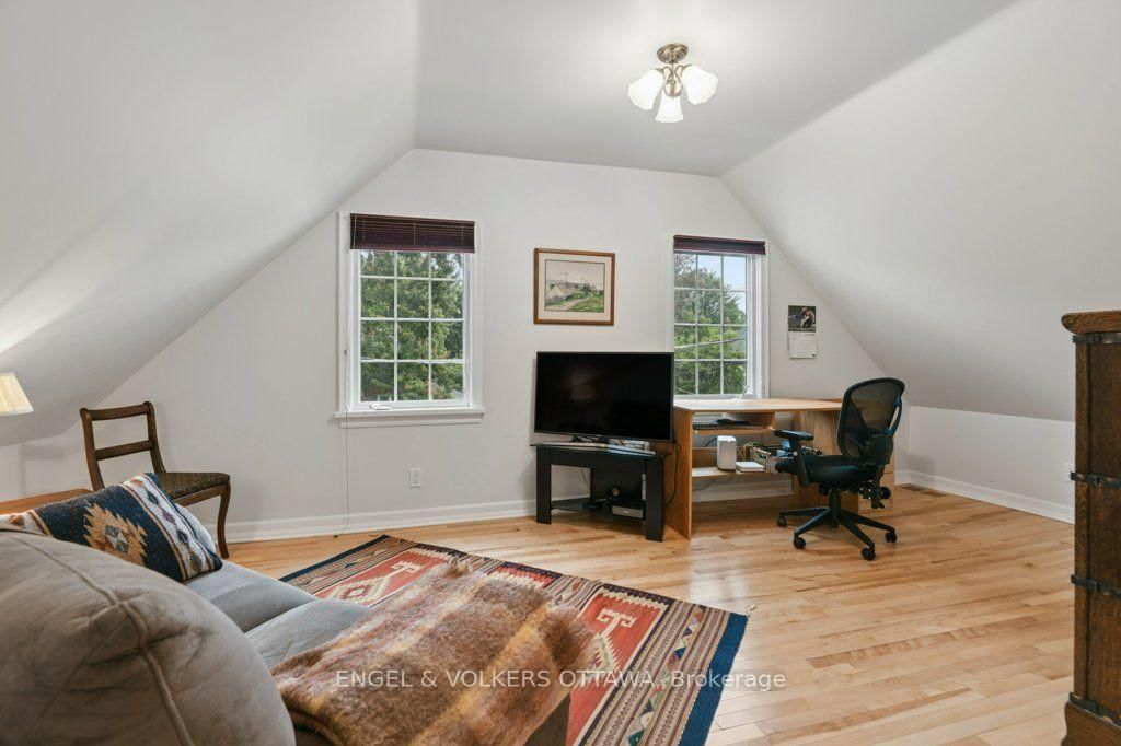 514 Highcroft Avenue • Ottawa, ON photo 25
