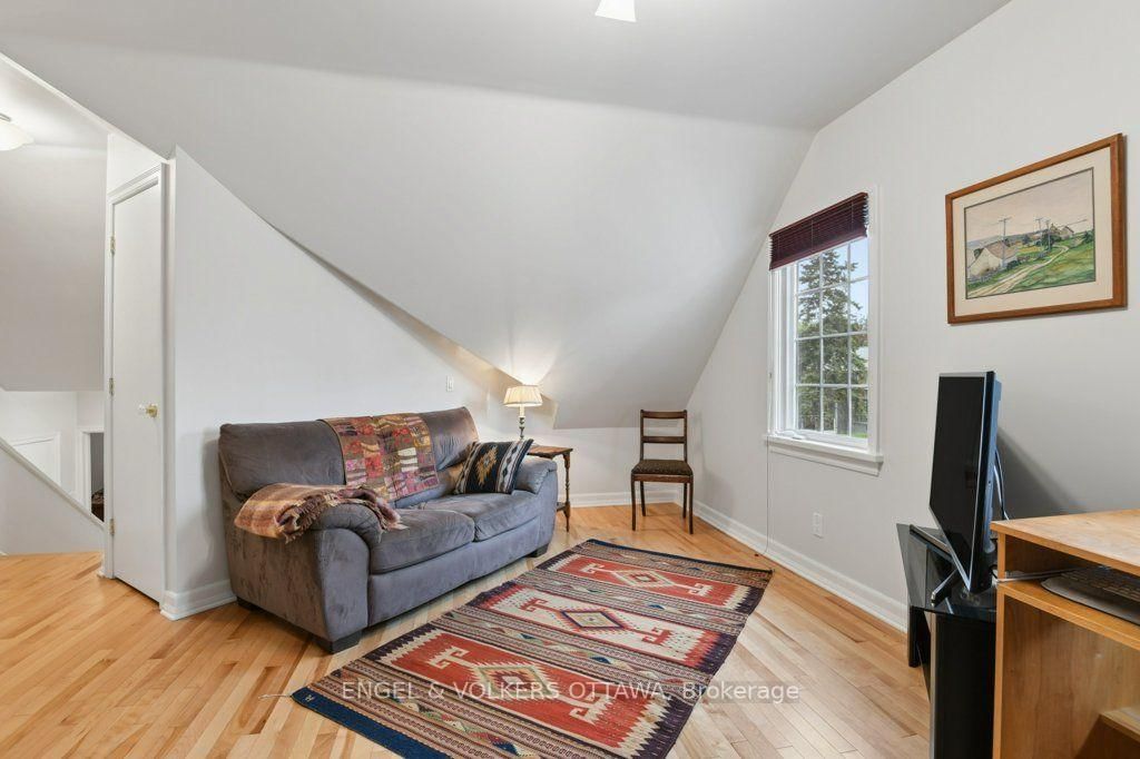 514 Highcroft Avenue • Ottawa, ON photo 26