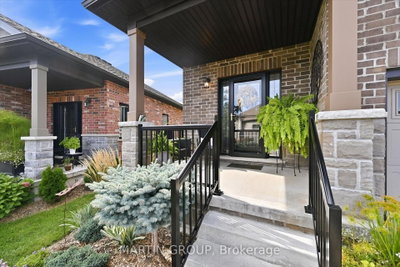 35 Tamarack Way • Norfolk, ON photo 2