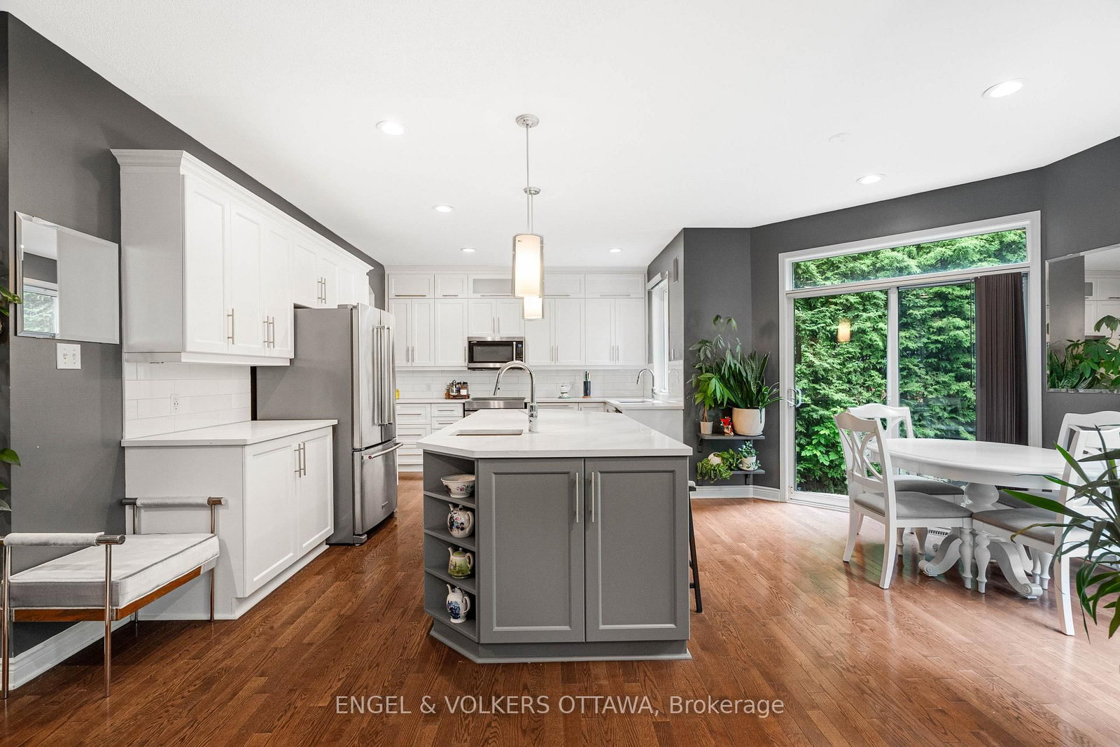 8 Glenrill Place • Ottawa, ON photo 16