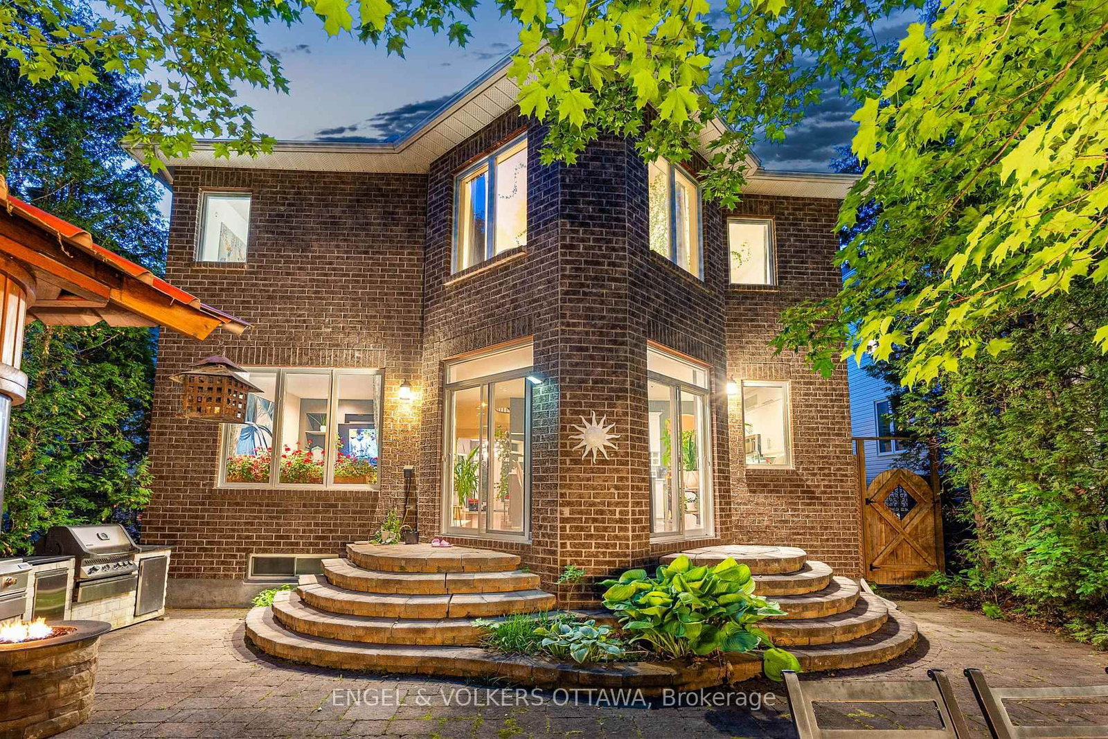 8 Glenrill Place • Ottawa, ON photo 45