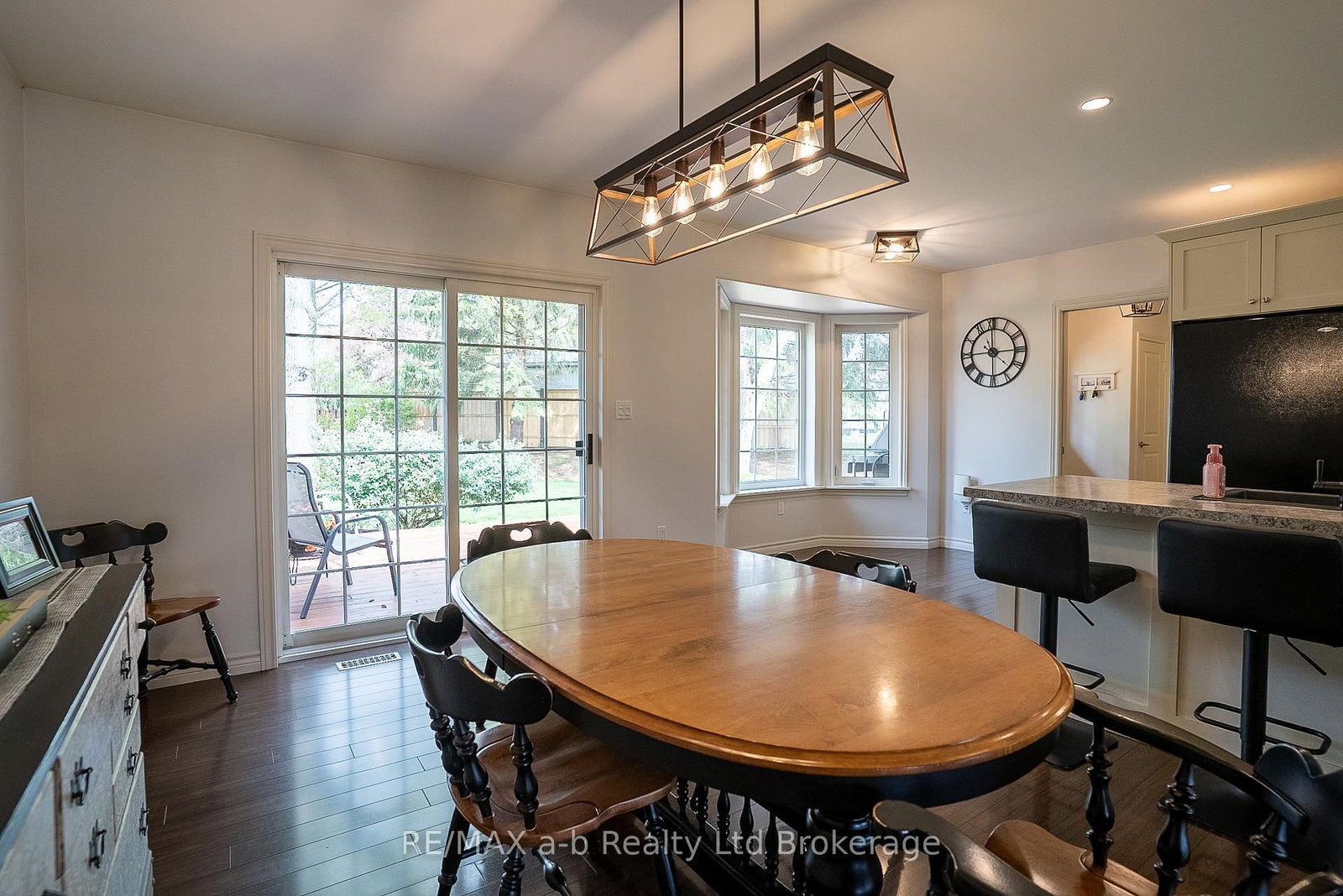 4 Otterview Drive • Norwich, ON photo 11