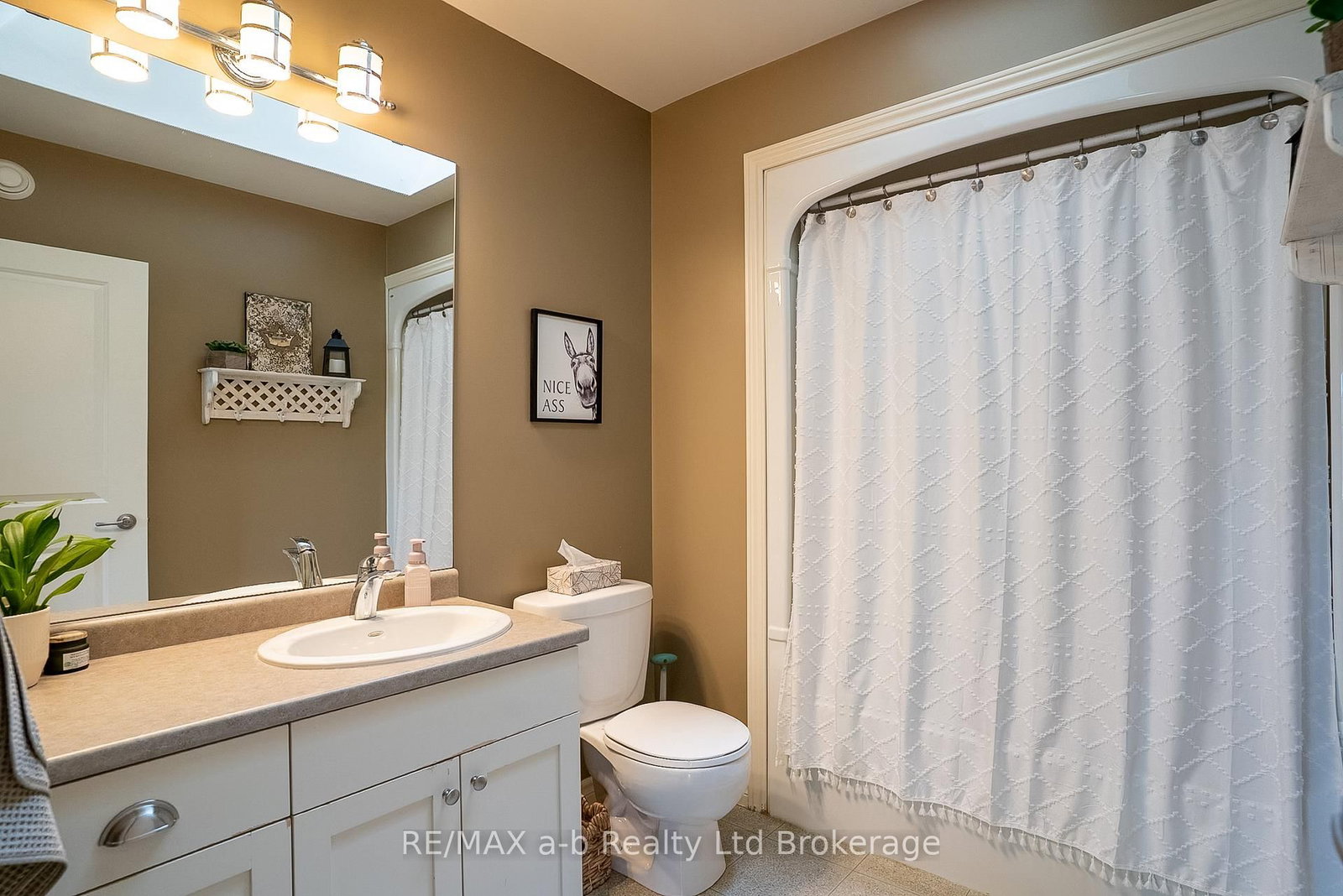 4 Otterview Drive • Norwich, ON photo 21