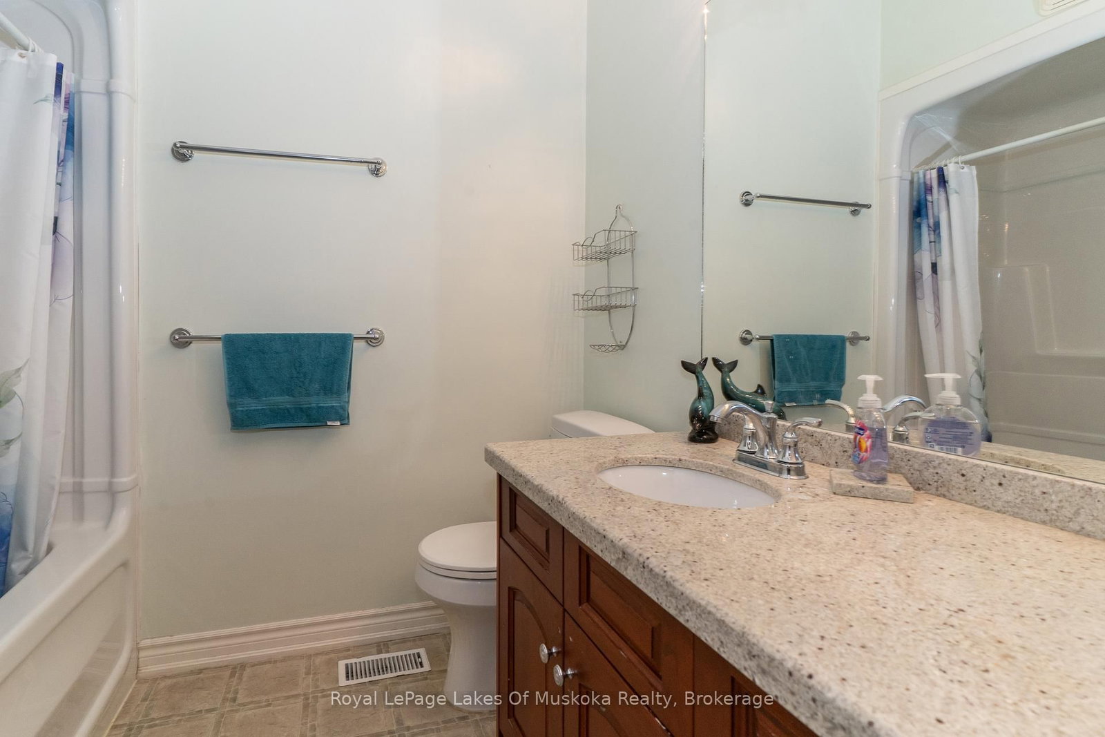 24 Ontario Street • #403 • Bracebridge, ON photo 33