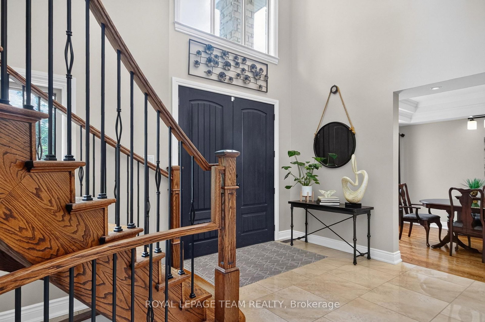 1425 Balmoral Drive • Ottawa, ON photo 4