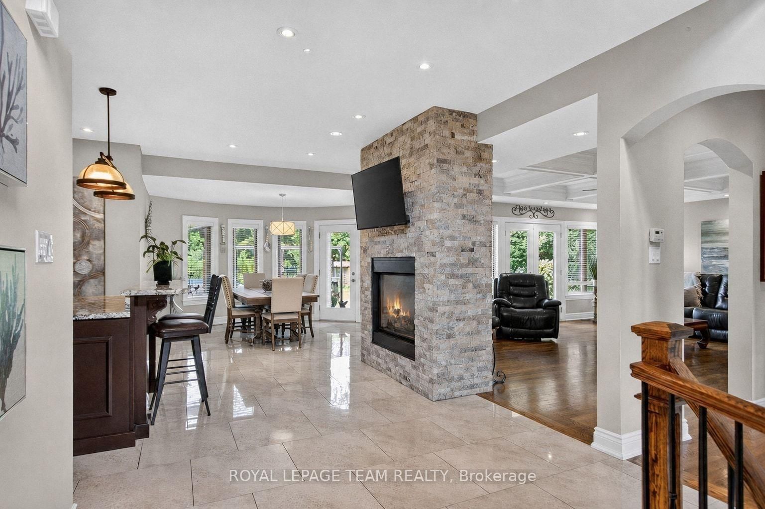 1425 Balmoral Drive • Ottawa, ON photo 6