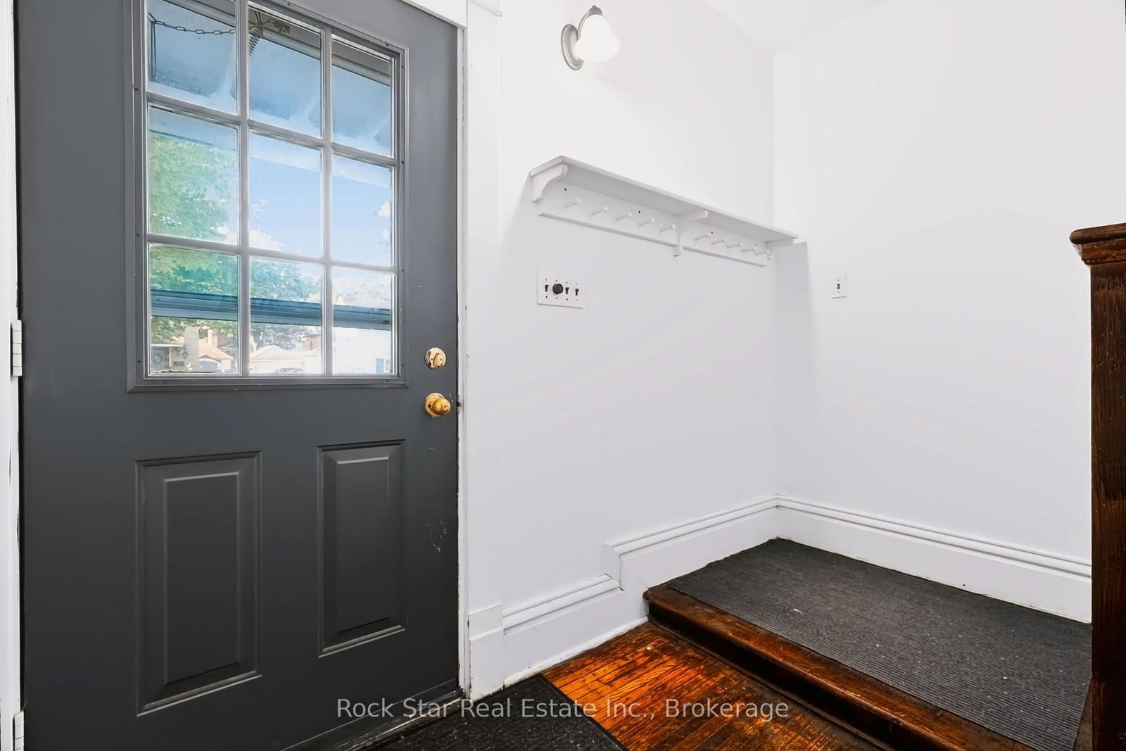 22 Rich Avenue • Cambridge, ON photo 27