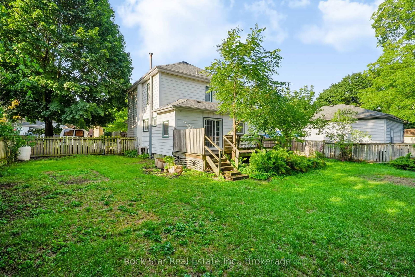 22 Rich Avenue • Cambridge, ON photo 41