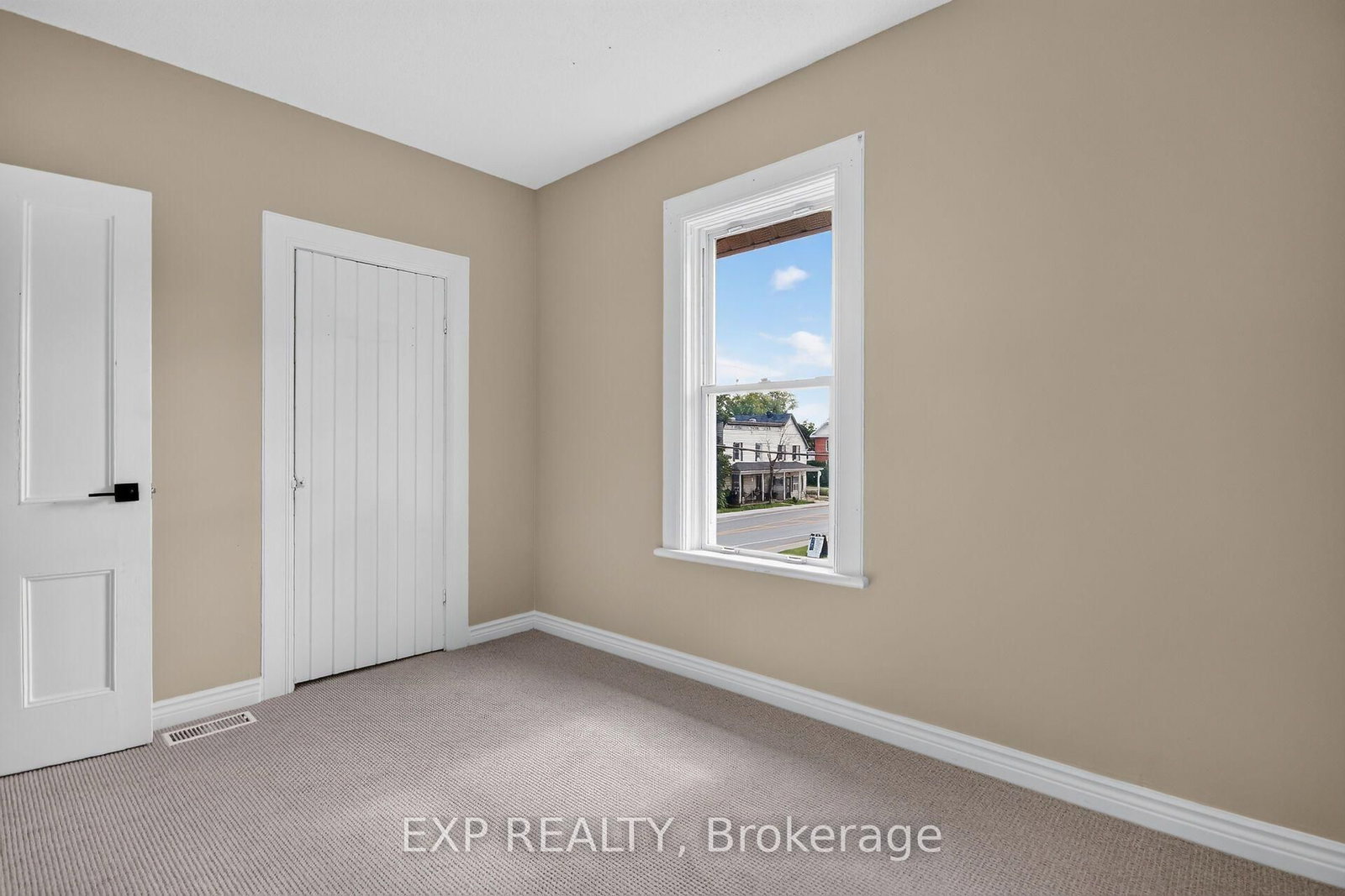 86 Daniel Street N • Arnprior, ON photo 32