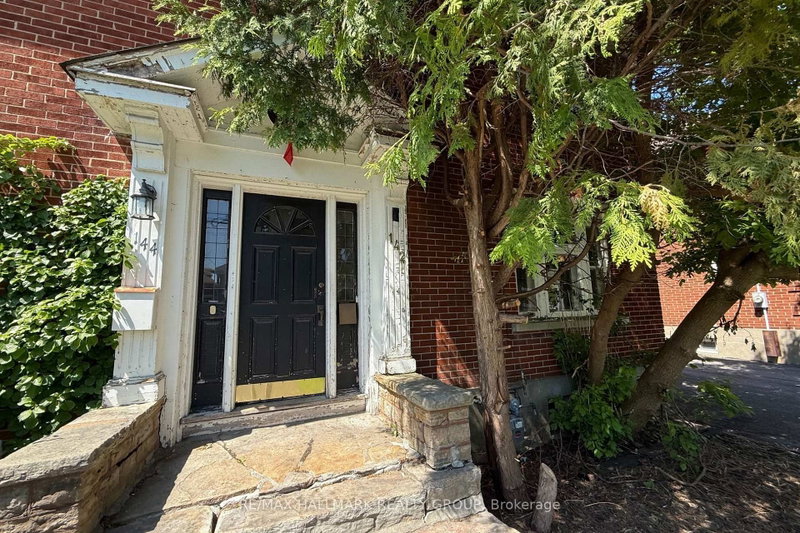 142 Clarendon Avenue