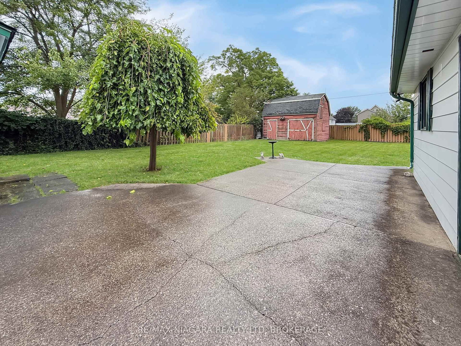 358 Phipps Street • Fort Erie, ON photo 22