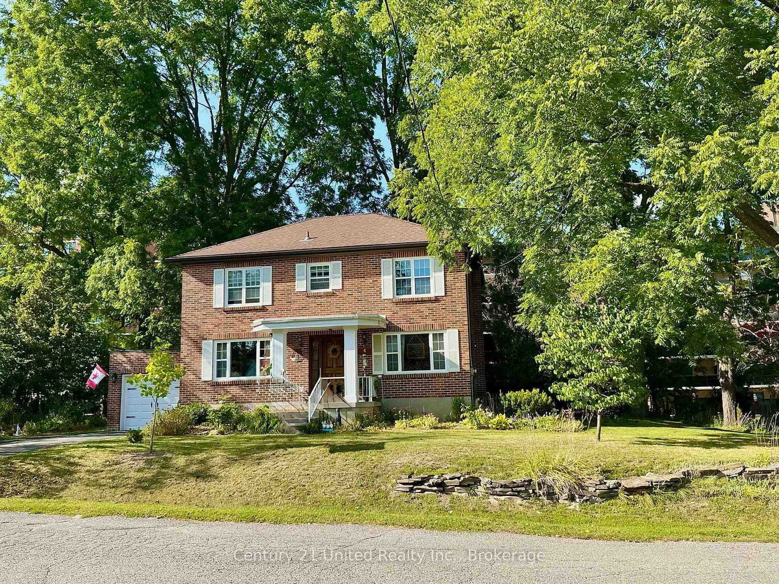 6 Middleton Drive • Peterborough, ON photo 1