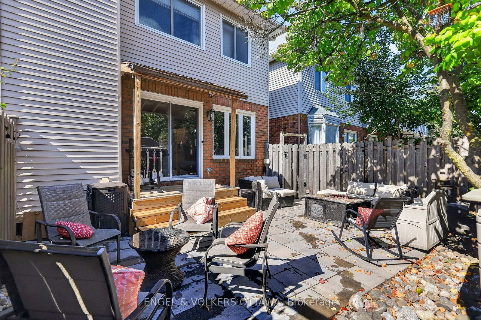 9 Streamwood Lane • Ottawa, ON photo 36