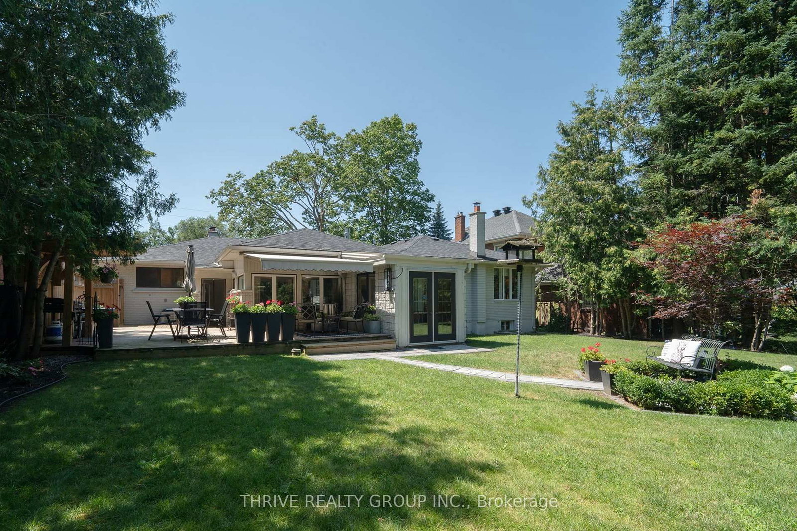 1036 William Street • London East, ON photo 31