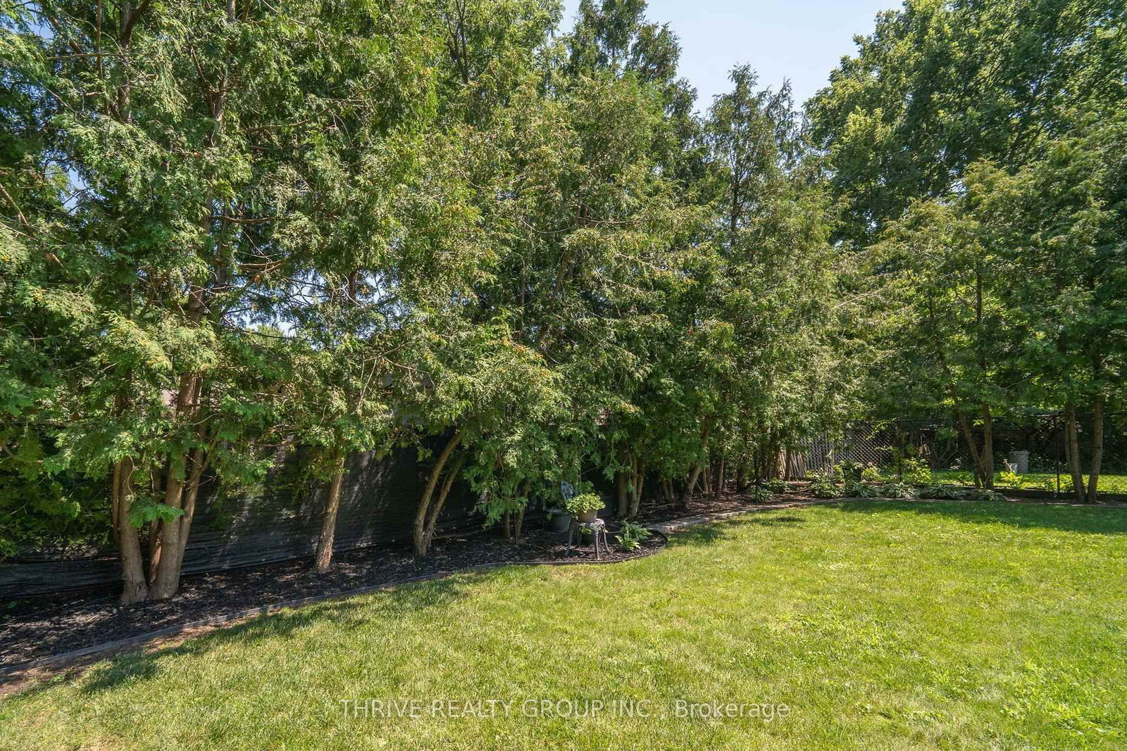 1036 William Street • London East, ON photo 38