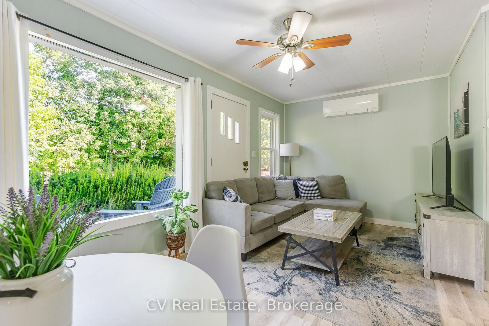 1016 Mill Street • Muskoka Lakes, ON photo 16