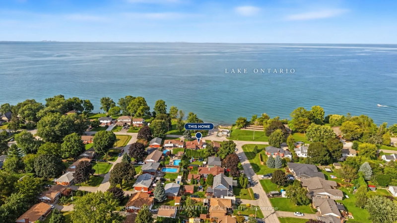 13 Lakeside Drive