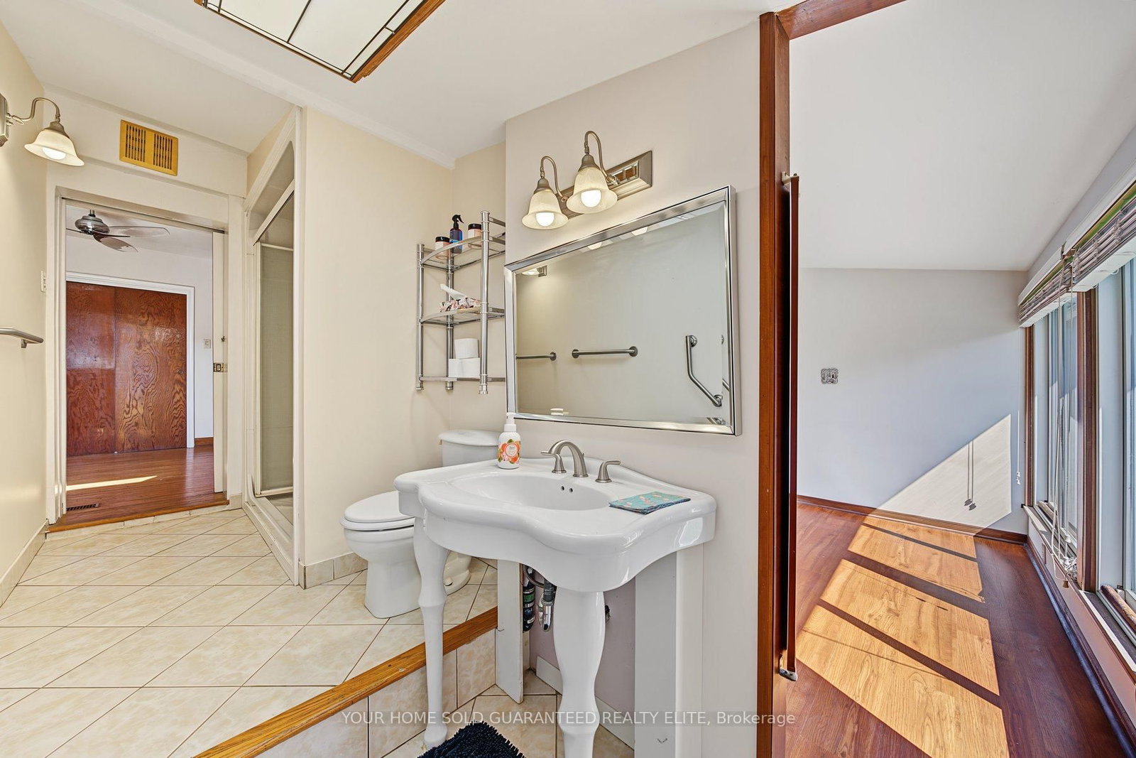13 Lakeside Drive • Grimsby, ON photo 28