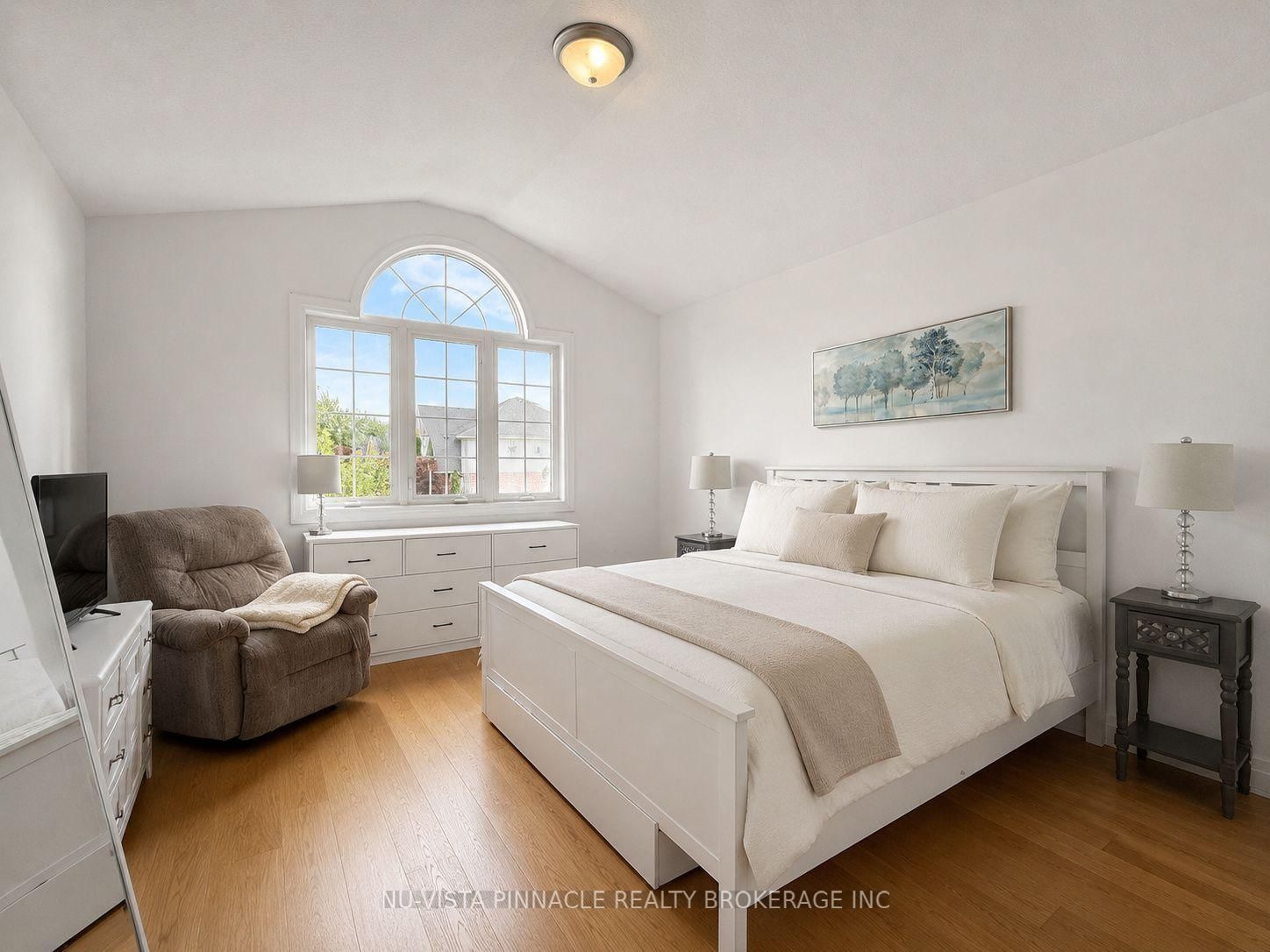 378 Whisker Street • London North, ON photo 4