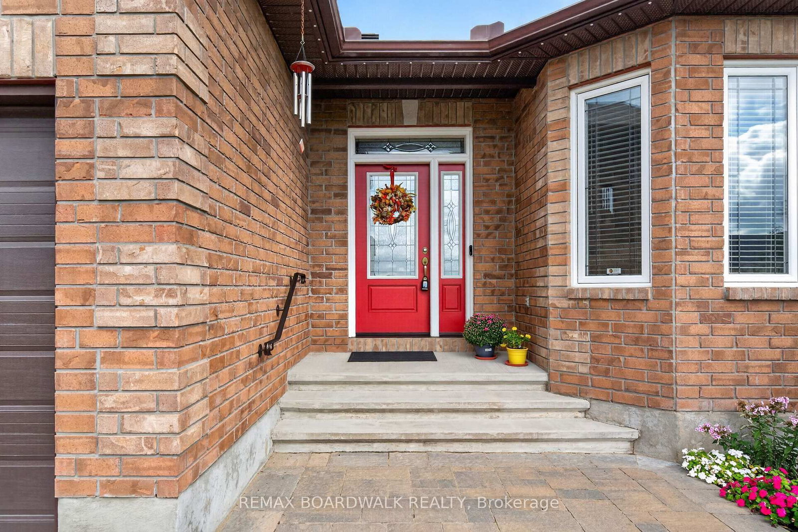 117 Johanna Street • Almonte, ON photo 3