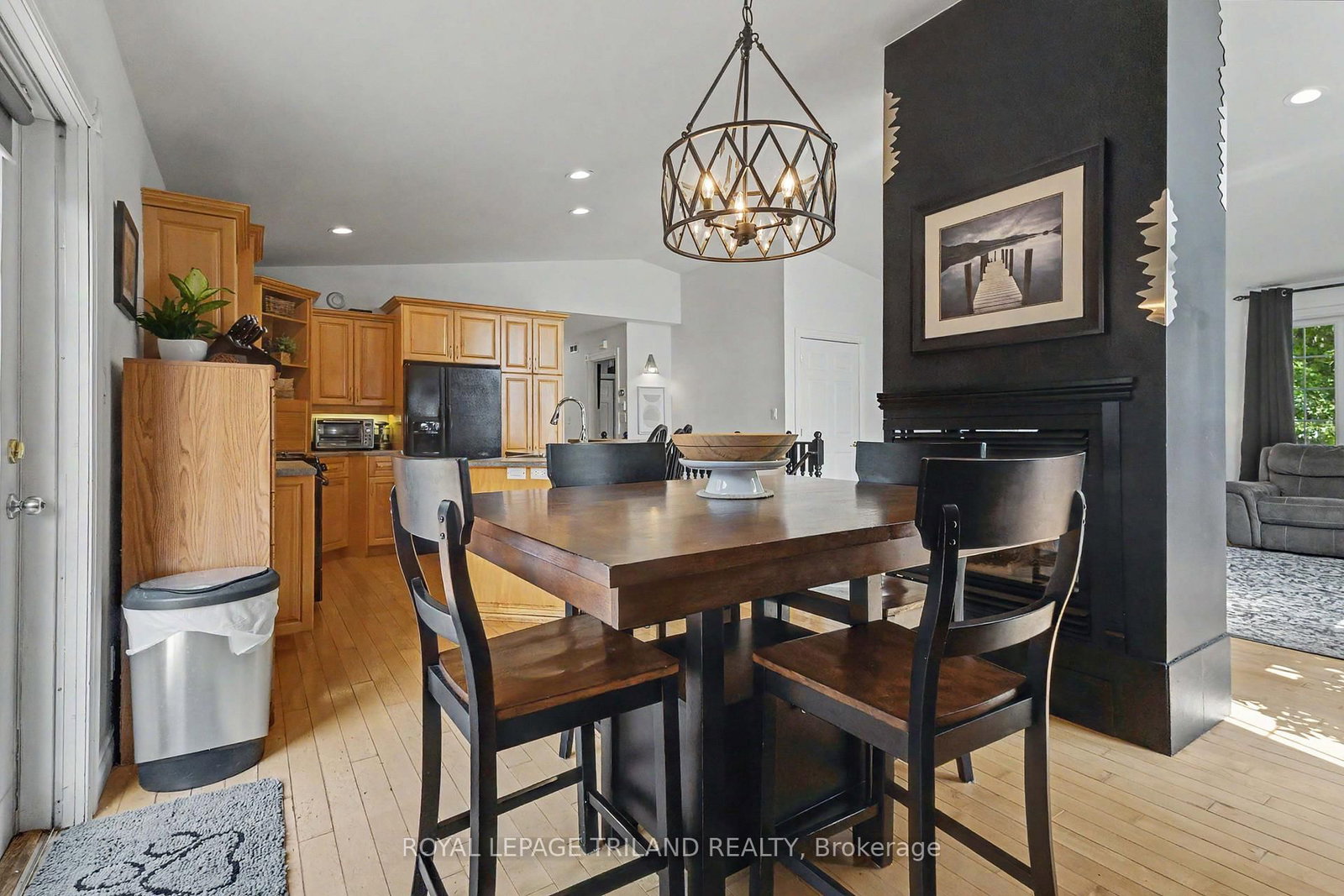 10234 Julie Avenue • Lambton Shores, ON photo 13