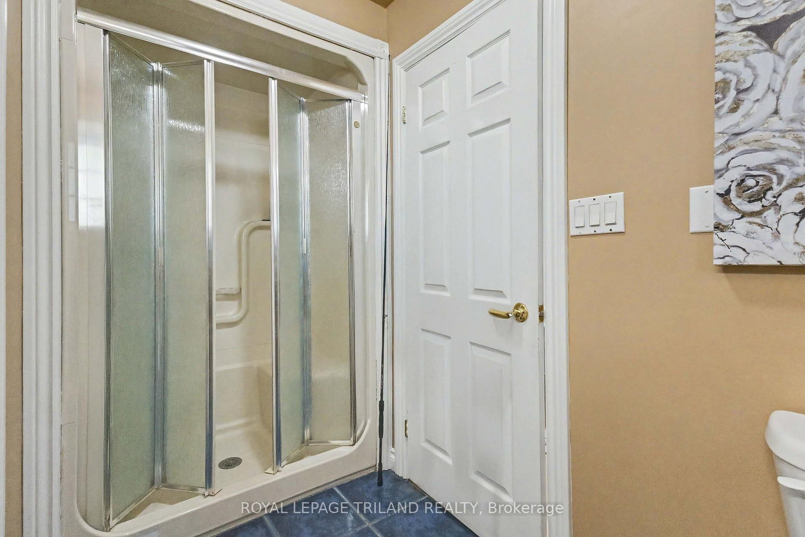 10234 Julie Avenue • Lambton Shores, ON photo 21