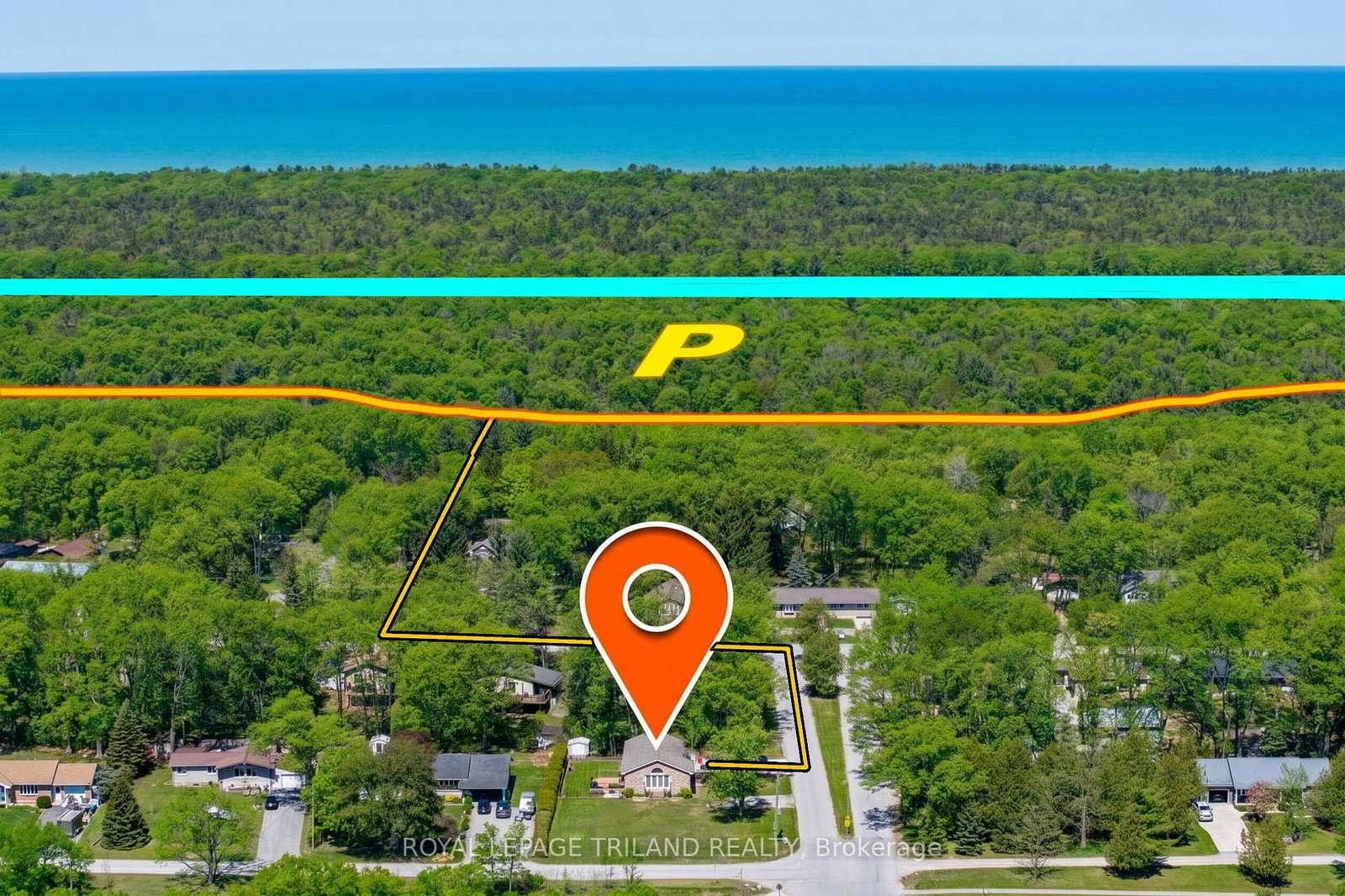 10234 Julie Avenue • Lambton Shores, ON photo 39