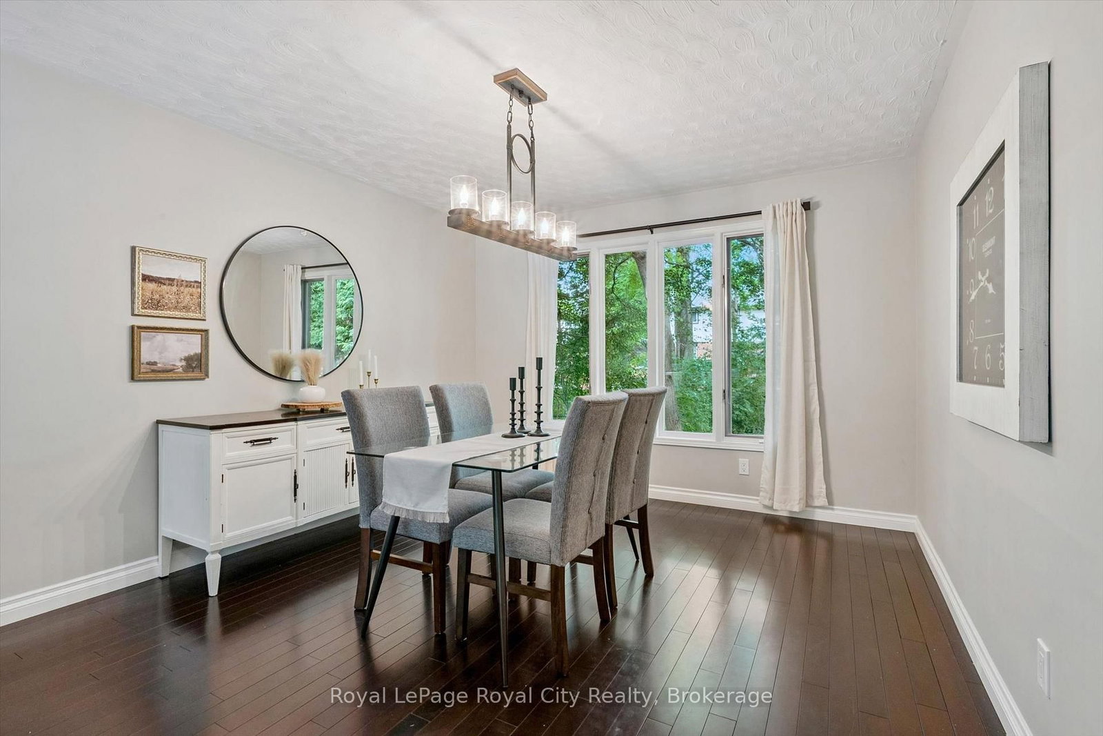 17 Sugarbush Place • Guelph, ON photo 10