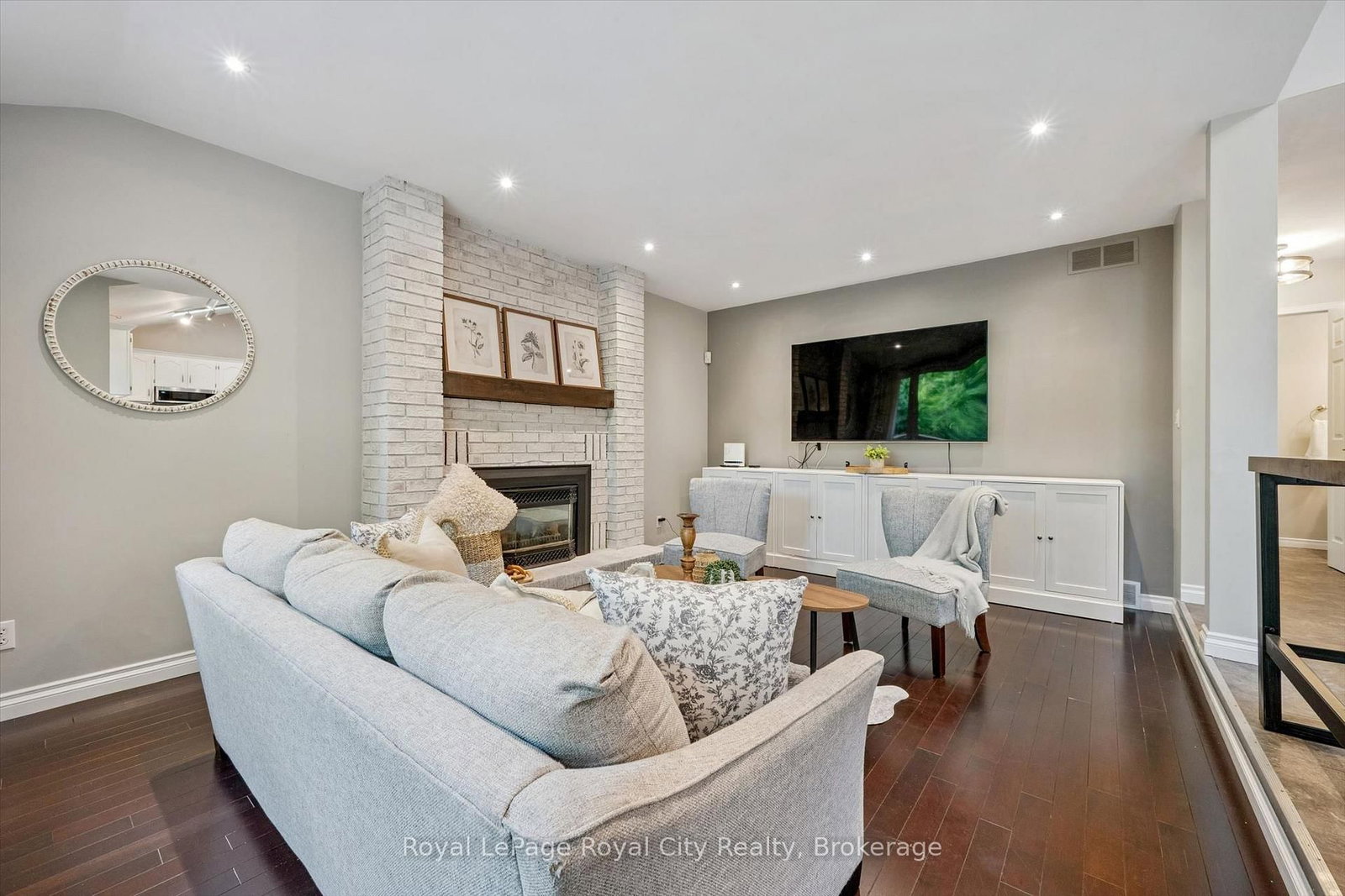 17 Sugarbush Place • Guelph, ON photo 11