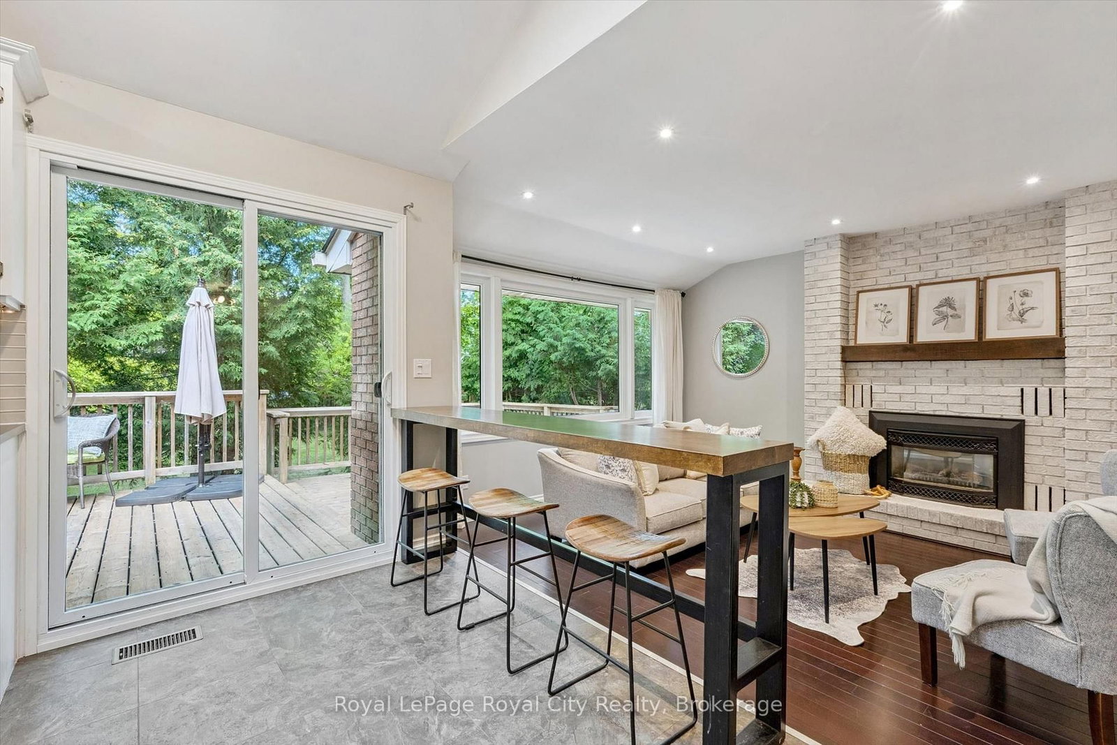 17 Sugarbush Place • Guelph, ON photo 15