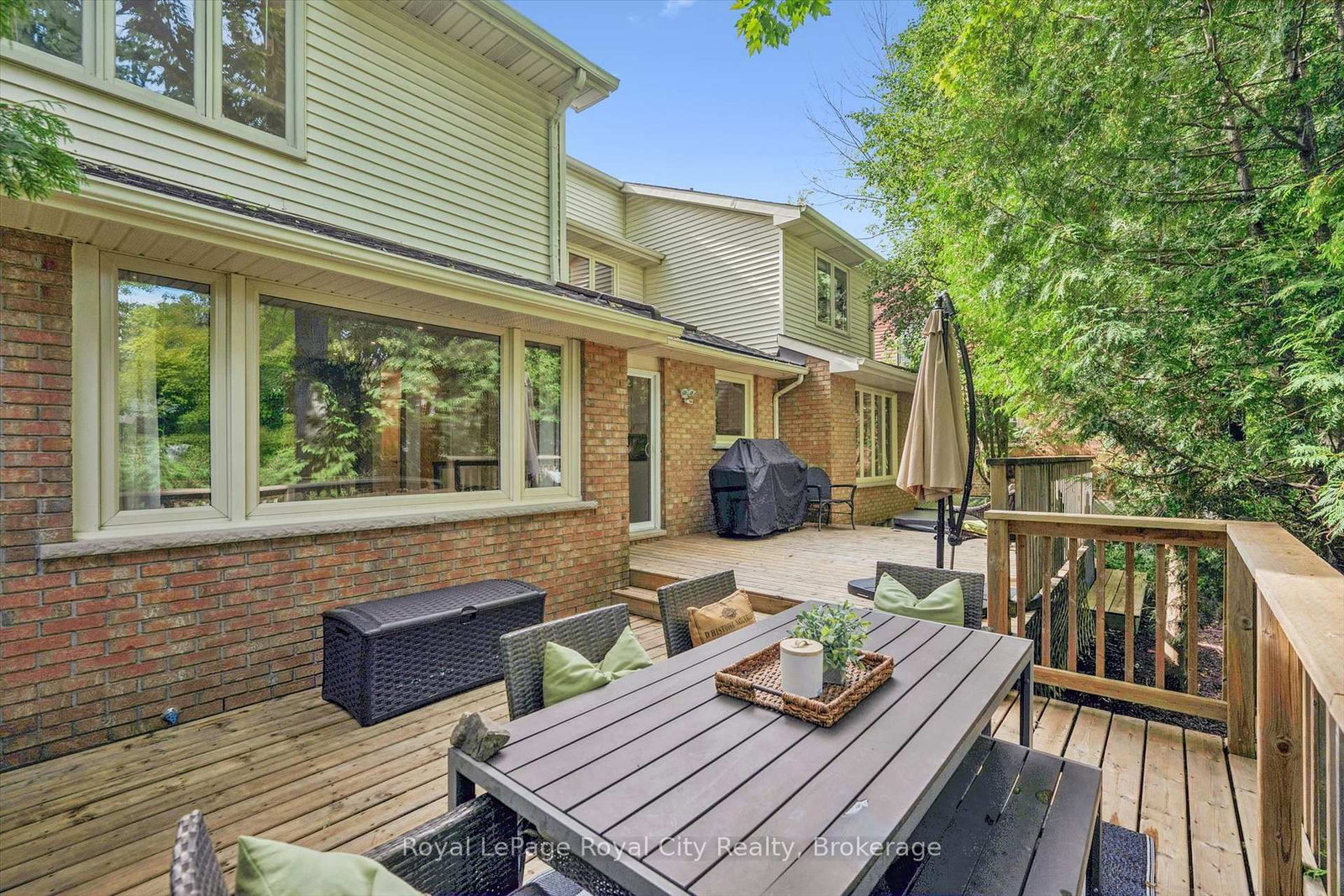 17 Sugarbush Place • Guelph, ON photo 37