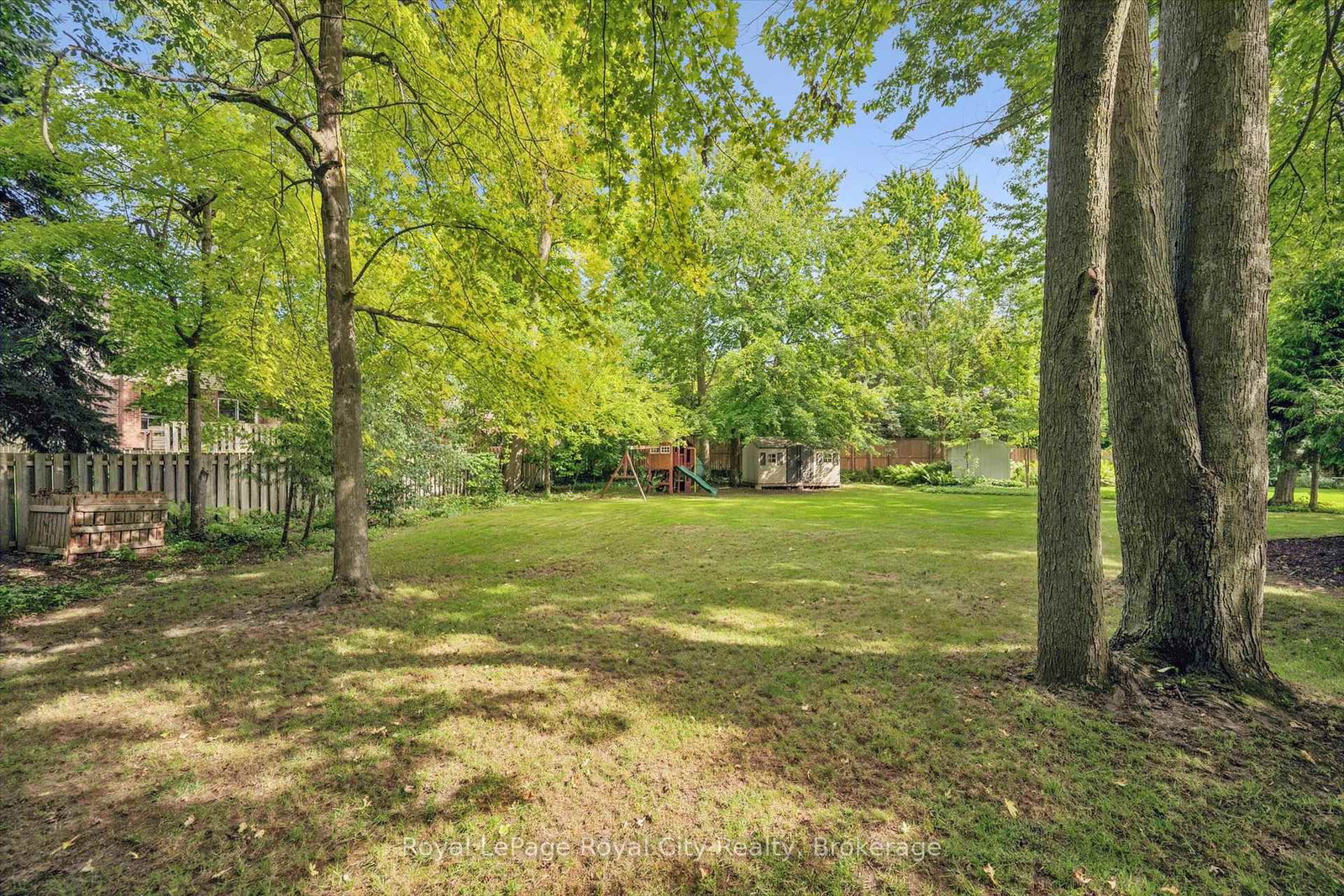 17 Sugarbush Place • Guelph, ON photo 39
