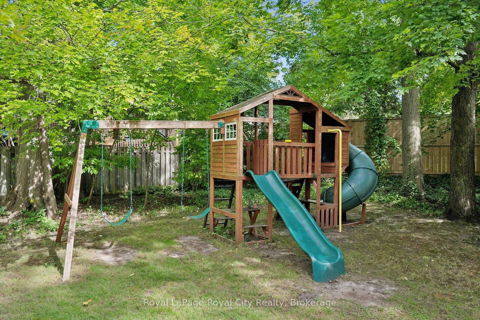 17 Sugarbush Place • Guelph, ON photo 42