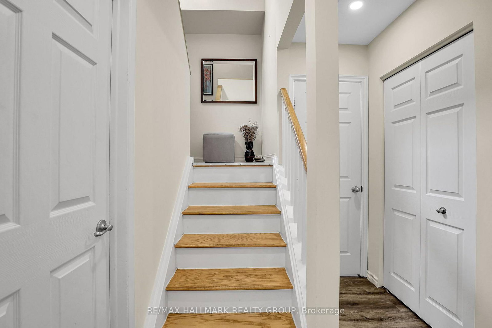 525 Hilson Avenue • #6 • Ottawa, ON photo 2