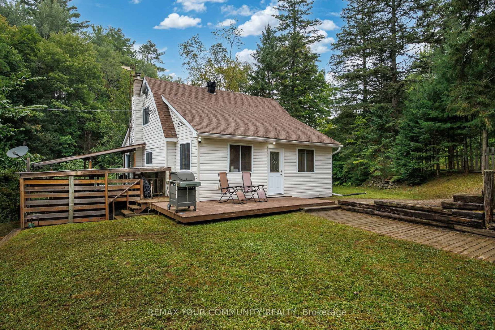 1491 Brunel Road • Huntsville, ON photo 3