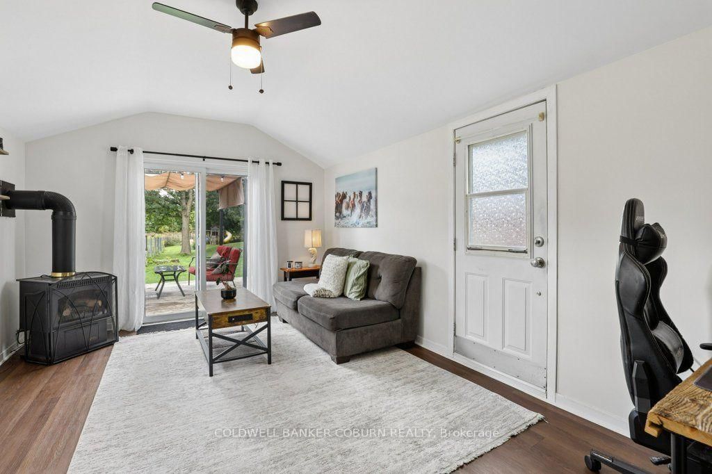 6674 FOURTH LINE Road S • North Gower, ON photo 23