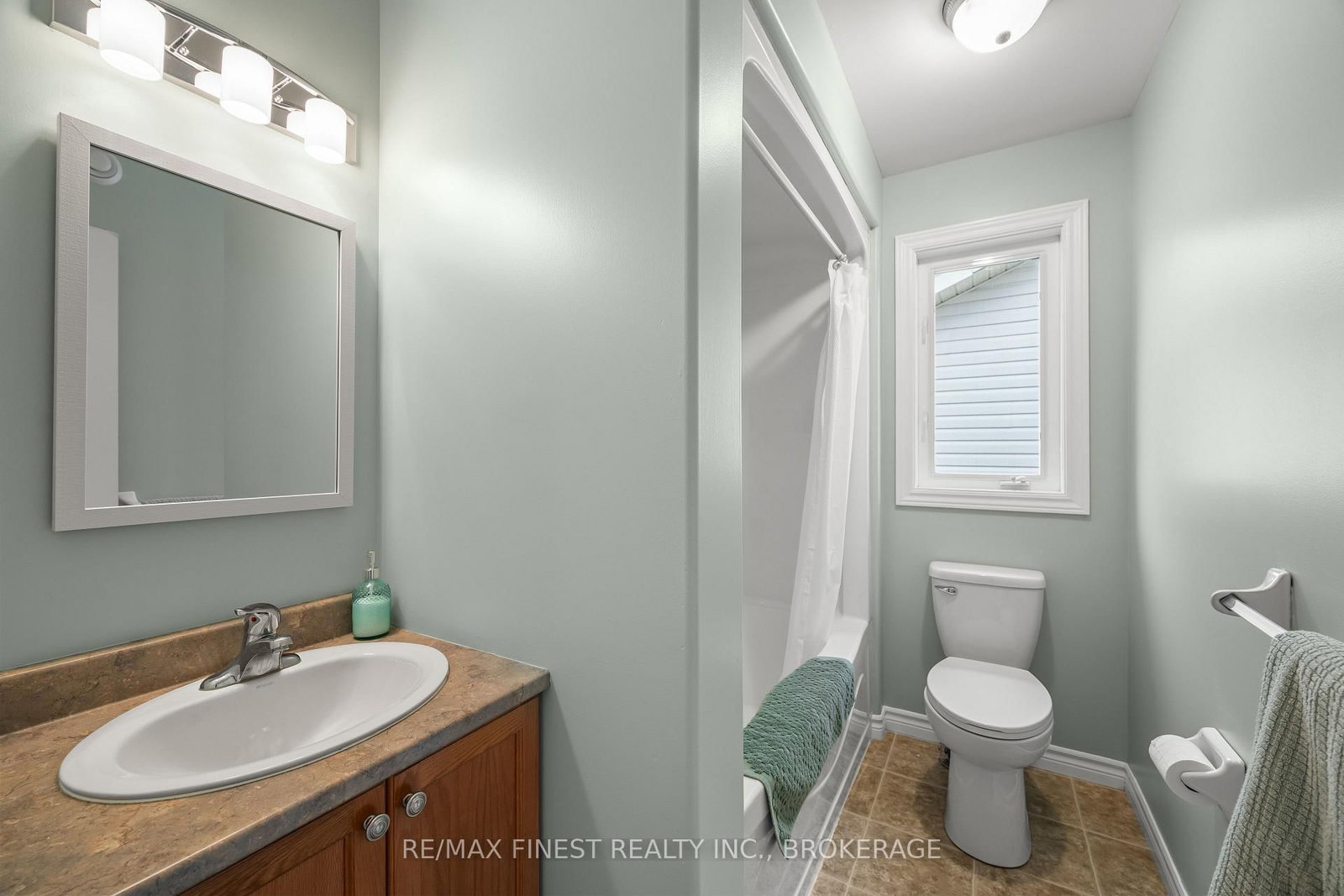 106 Macdougall Drive • Loyalist, ON photo 22