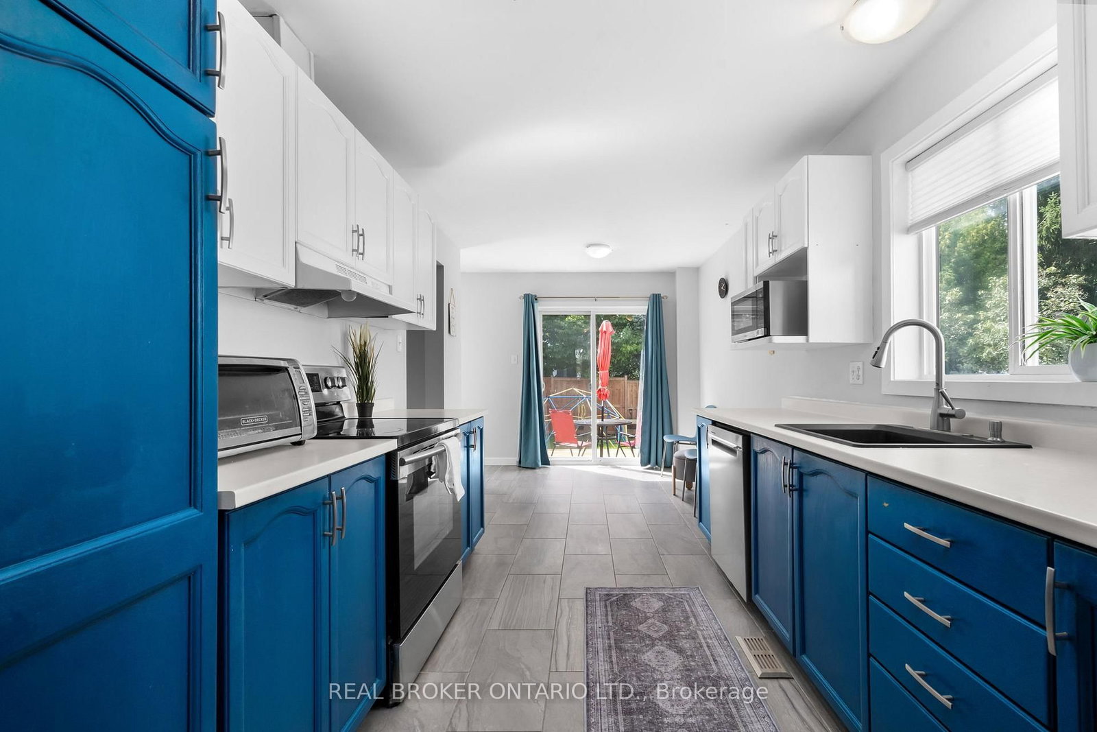 135 Daventry Crescent • Ottawa, ON photo 10