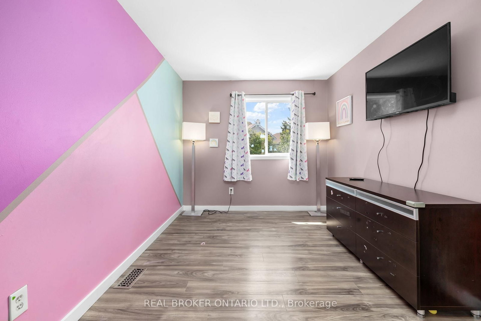 135 Daventry Crescent • Ottawa, ON photo 30