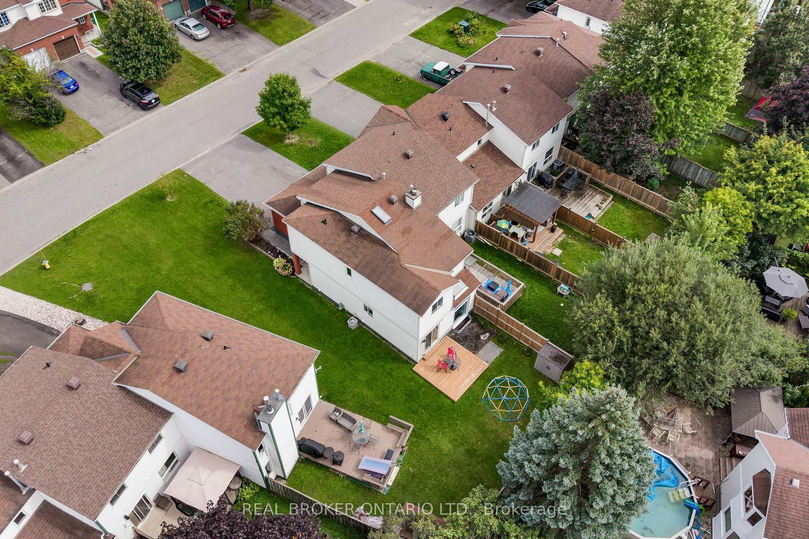 135 Daventry Crescent • Ottawa, ON photo 44
