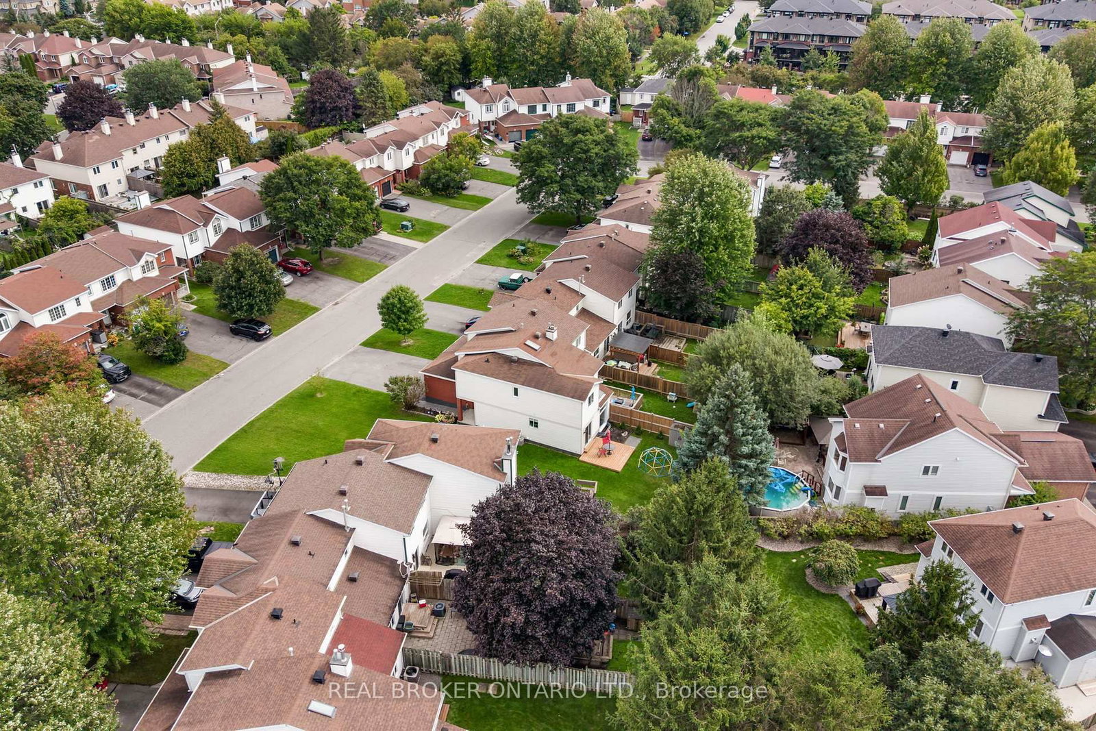 135 Daventry Crescent • Ottawa, ON photo 46
