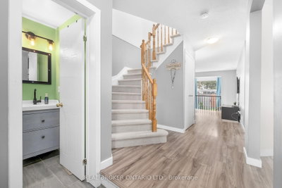 135 Daventry Crescent • Ottawa, ON photo 5