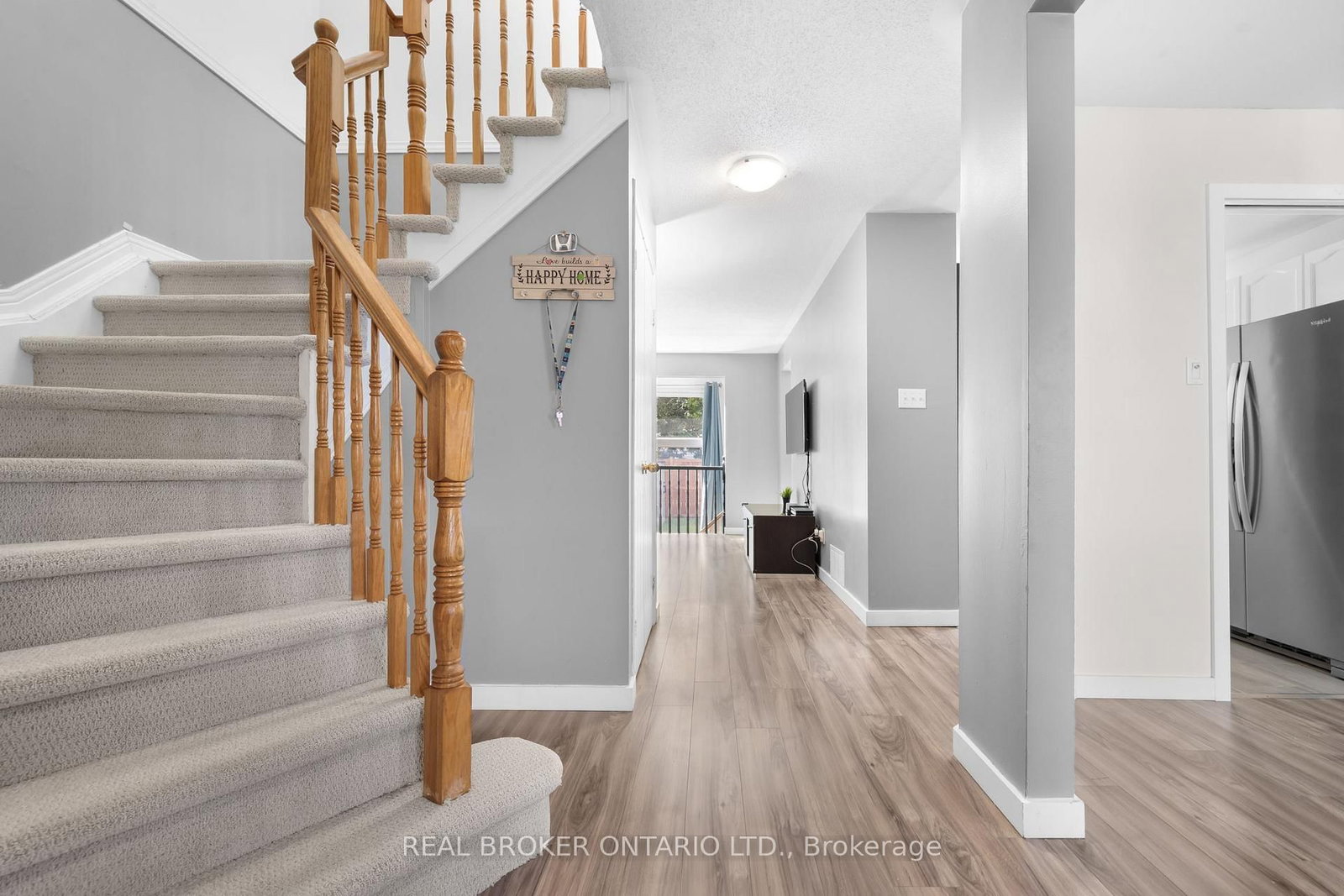 135 Daventry Crescent • Ottawa, ON photo 6