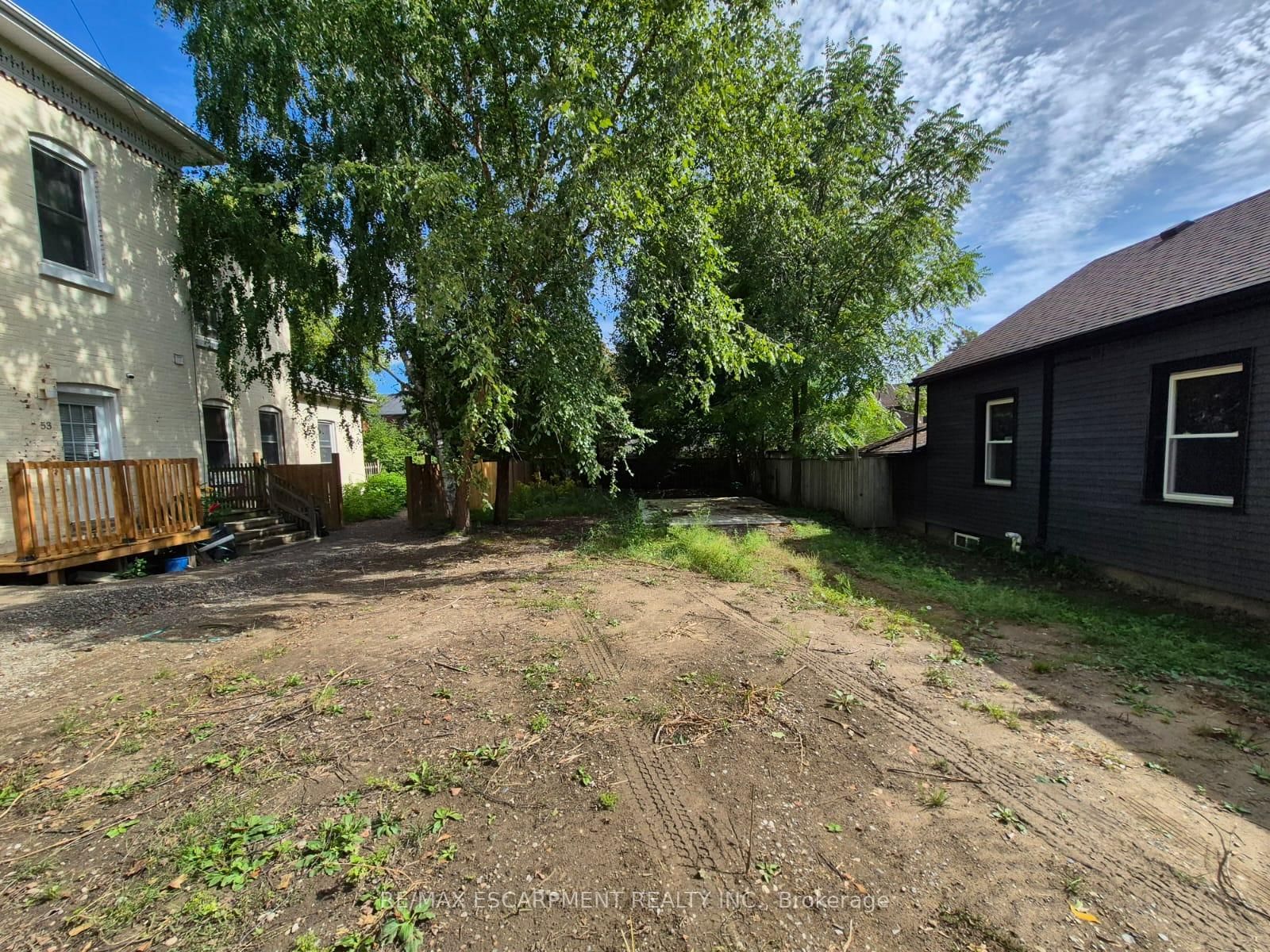 51 Pearl Street • Brantford, ON photo 8