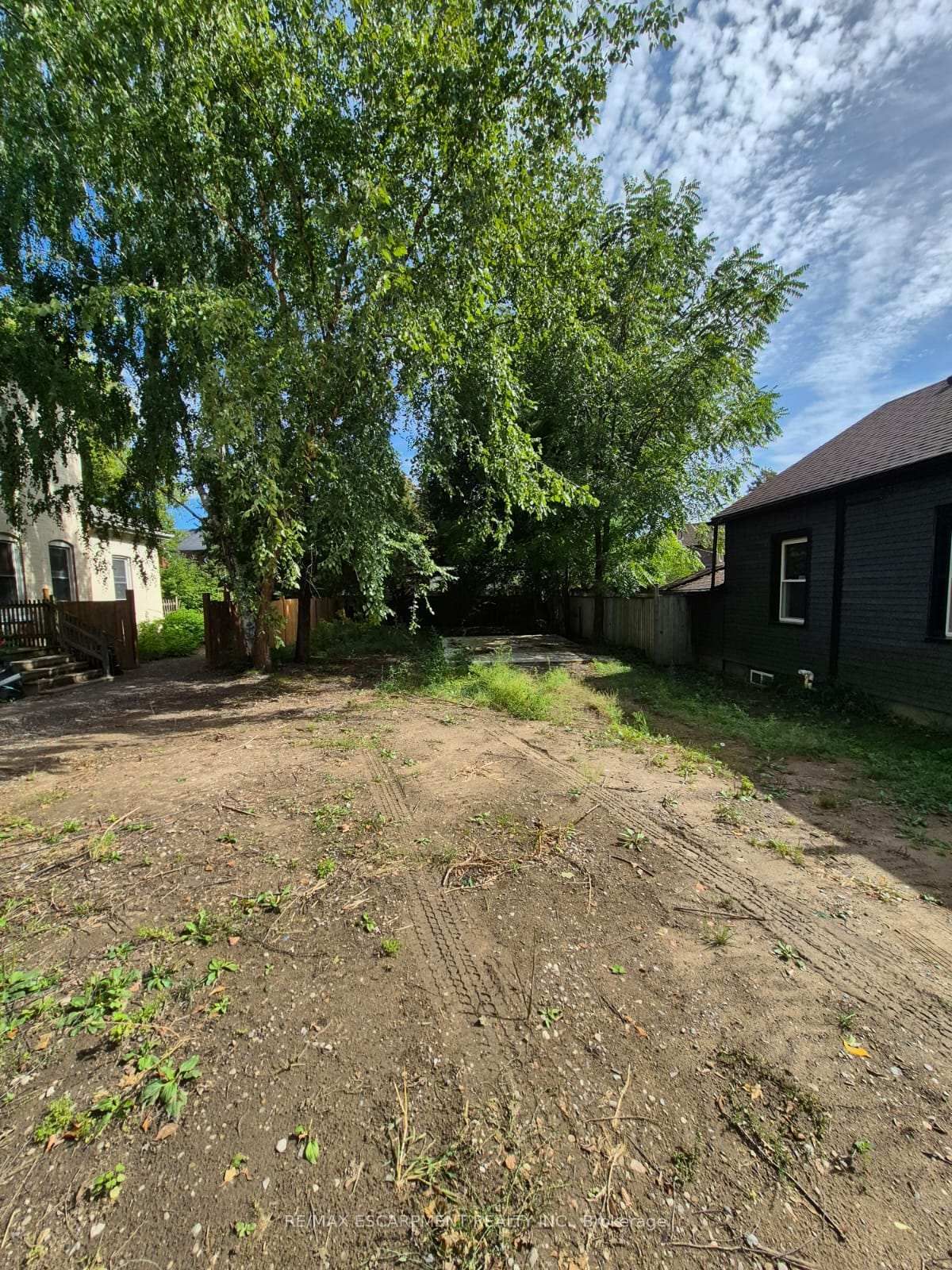 51 Pearl Street • Brantford, ON photo 9